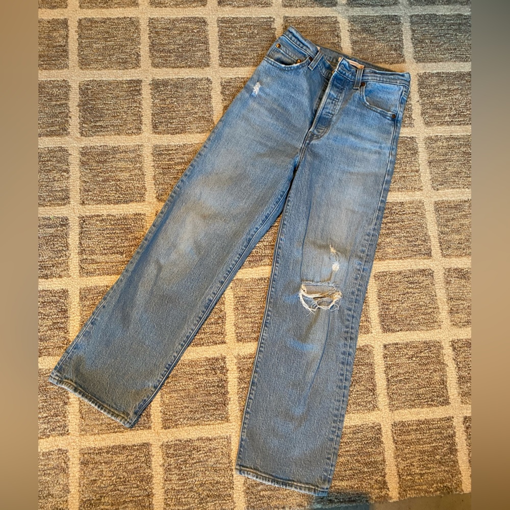 Levi’s Ribcage Straight Denim